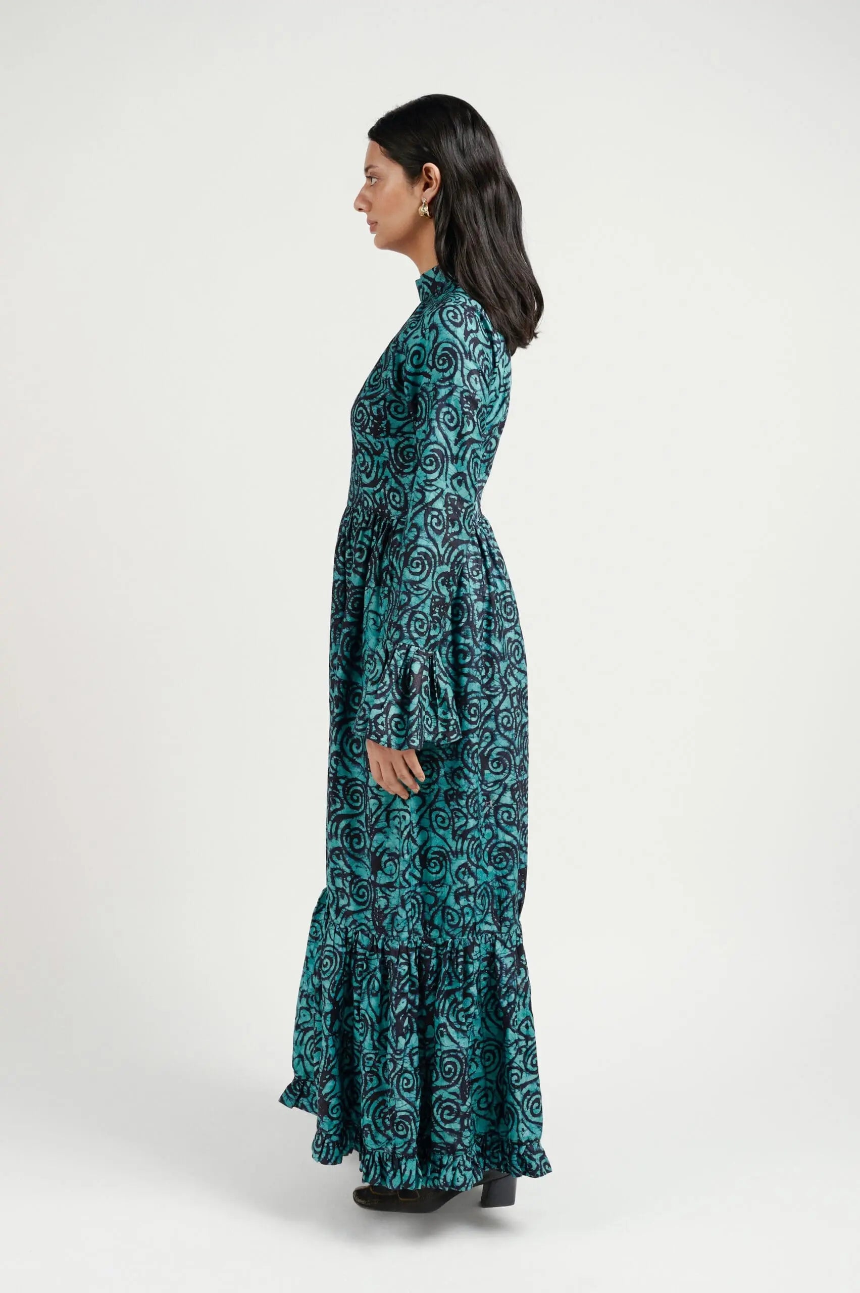 Tola Dress  Shop Busayo