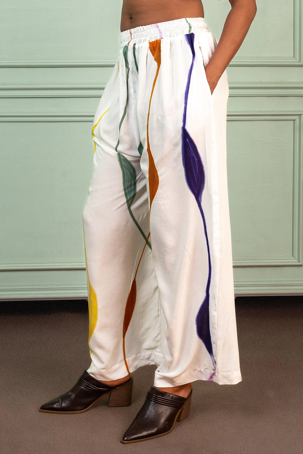 Itara Pant