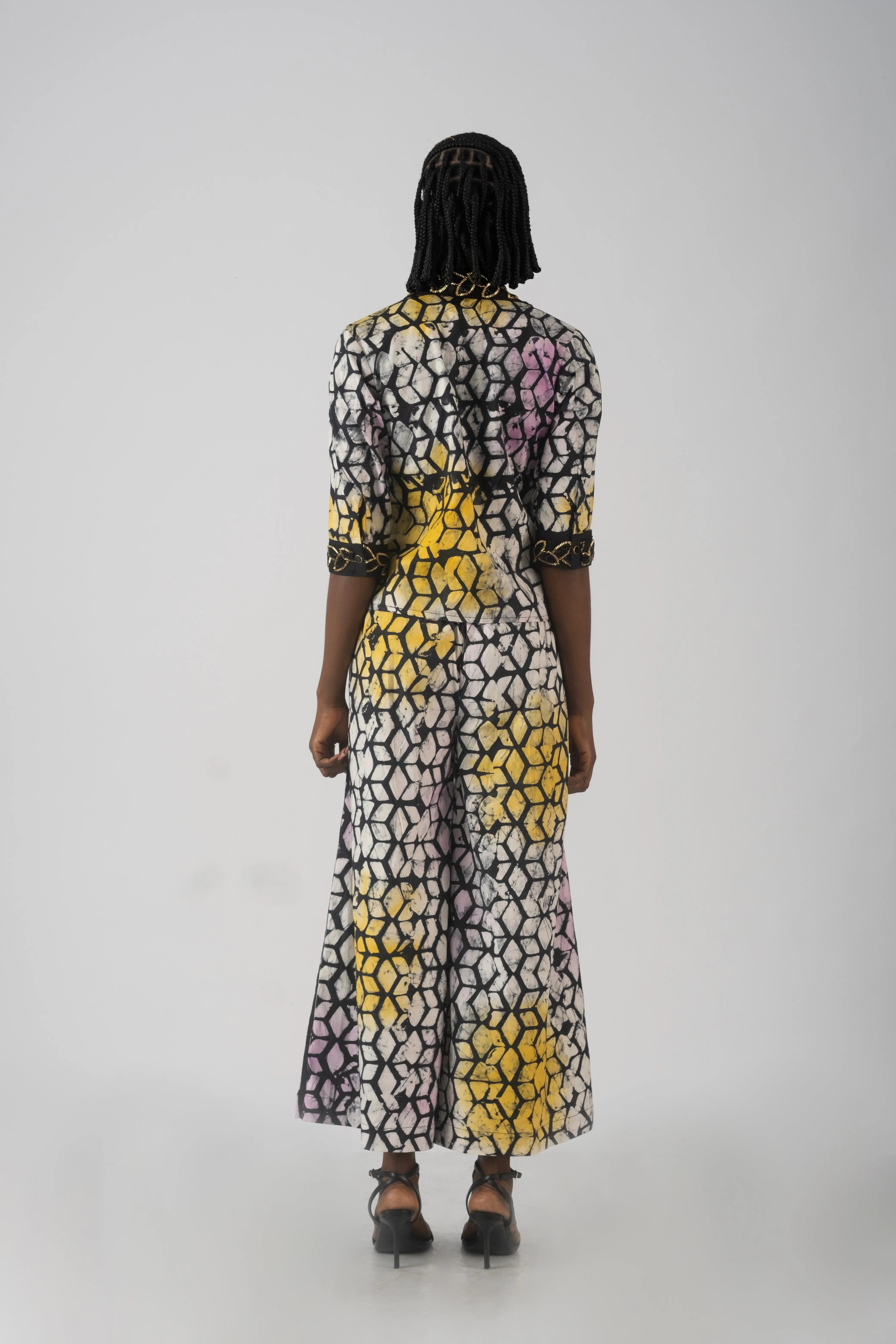 Damike Pant